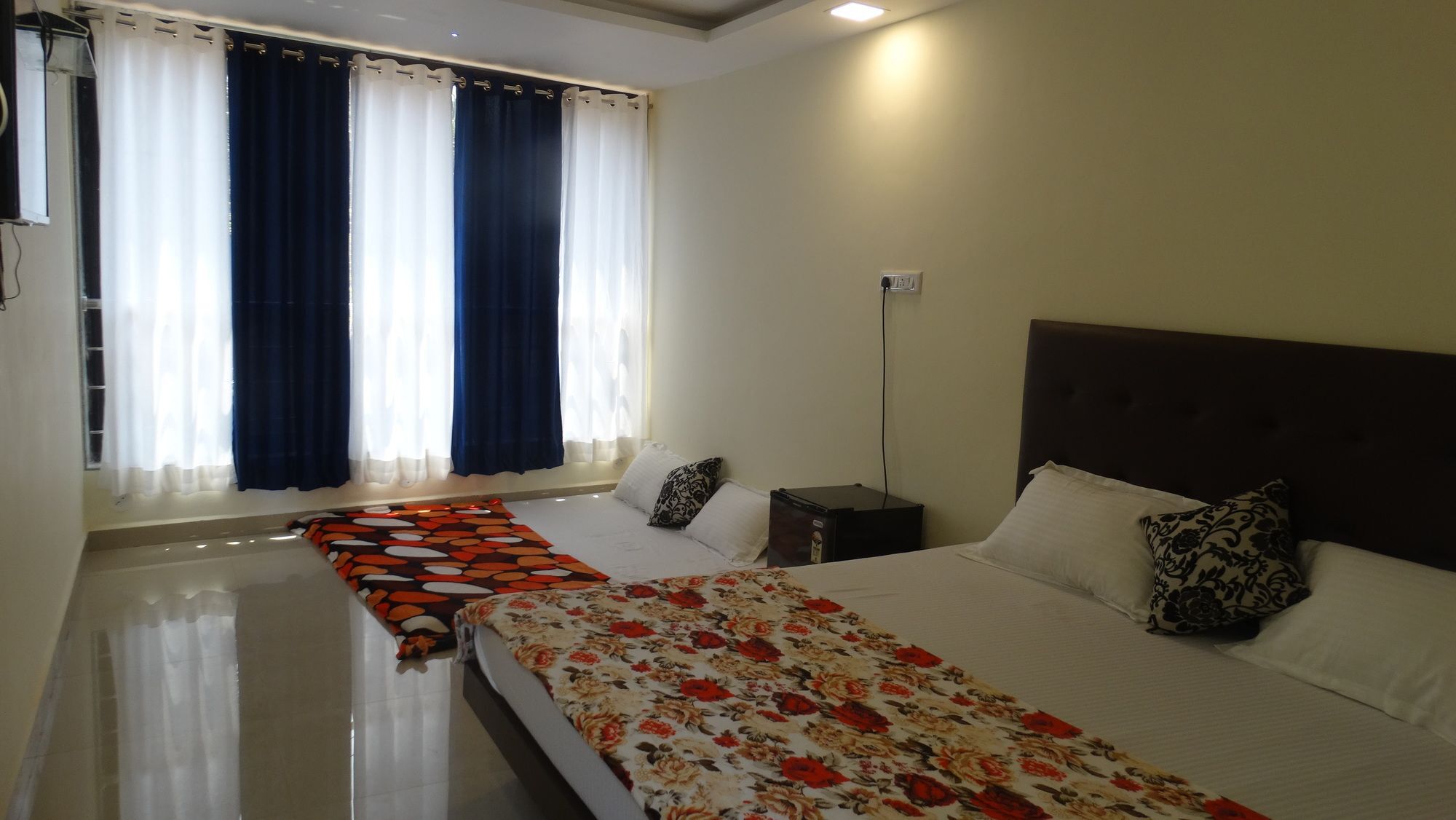Swaraj The Goan Dream Hotel Calangute Exterior photo