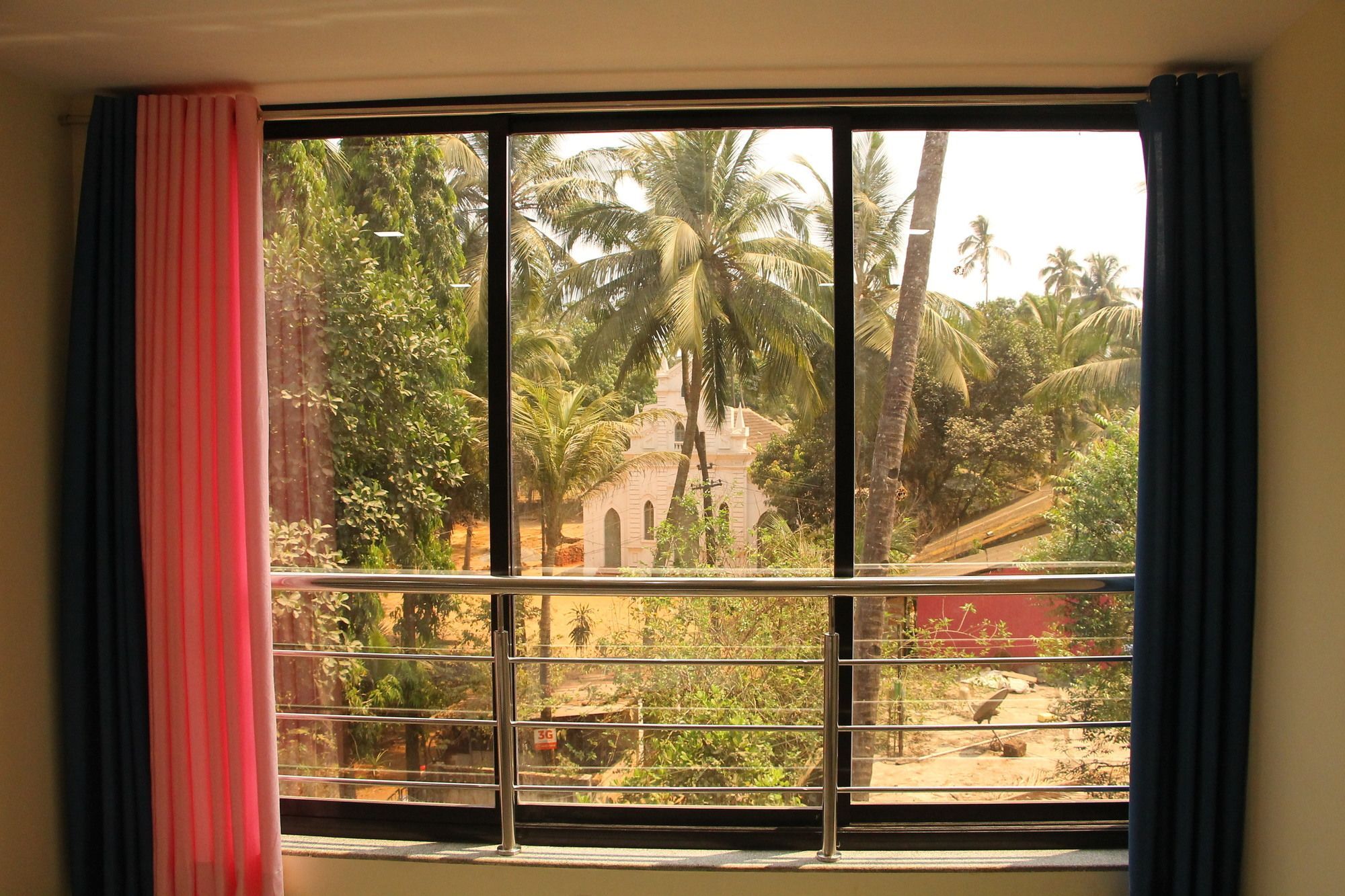 Swaraj The Goan Dream Hotel Calangute Exterior photo